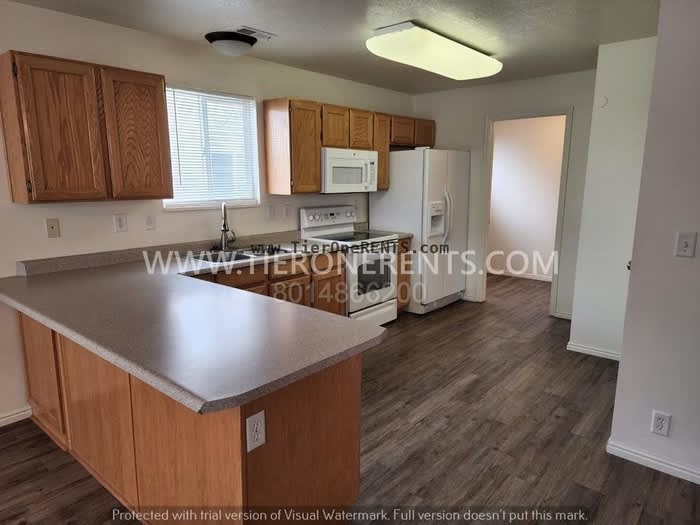 2535 West 5400 South