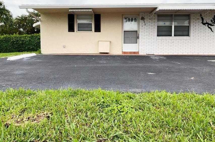 2715 Ponce De Leon Boulevard