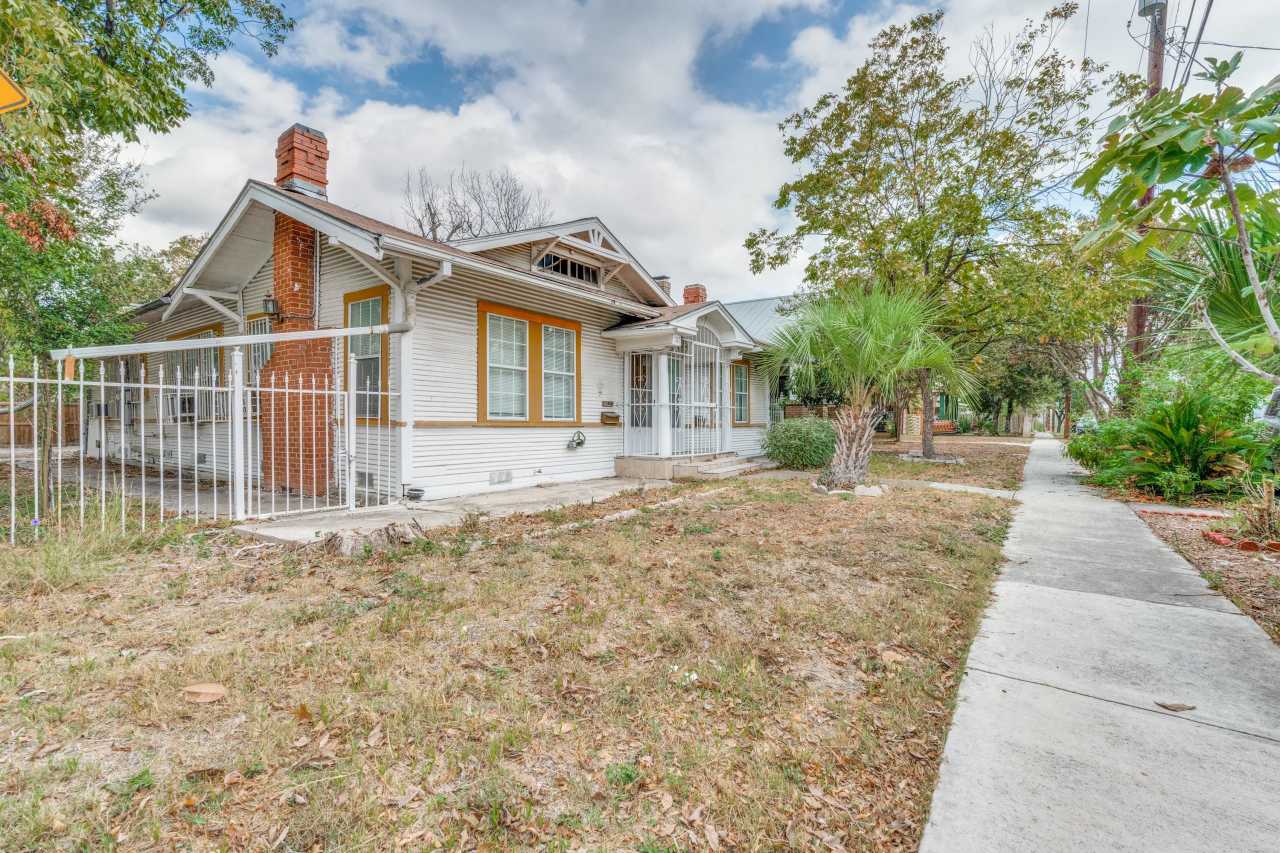 1147 West French Place