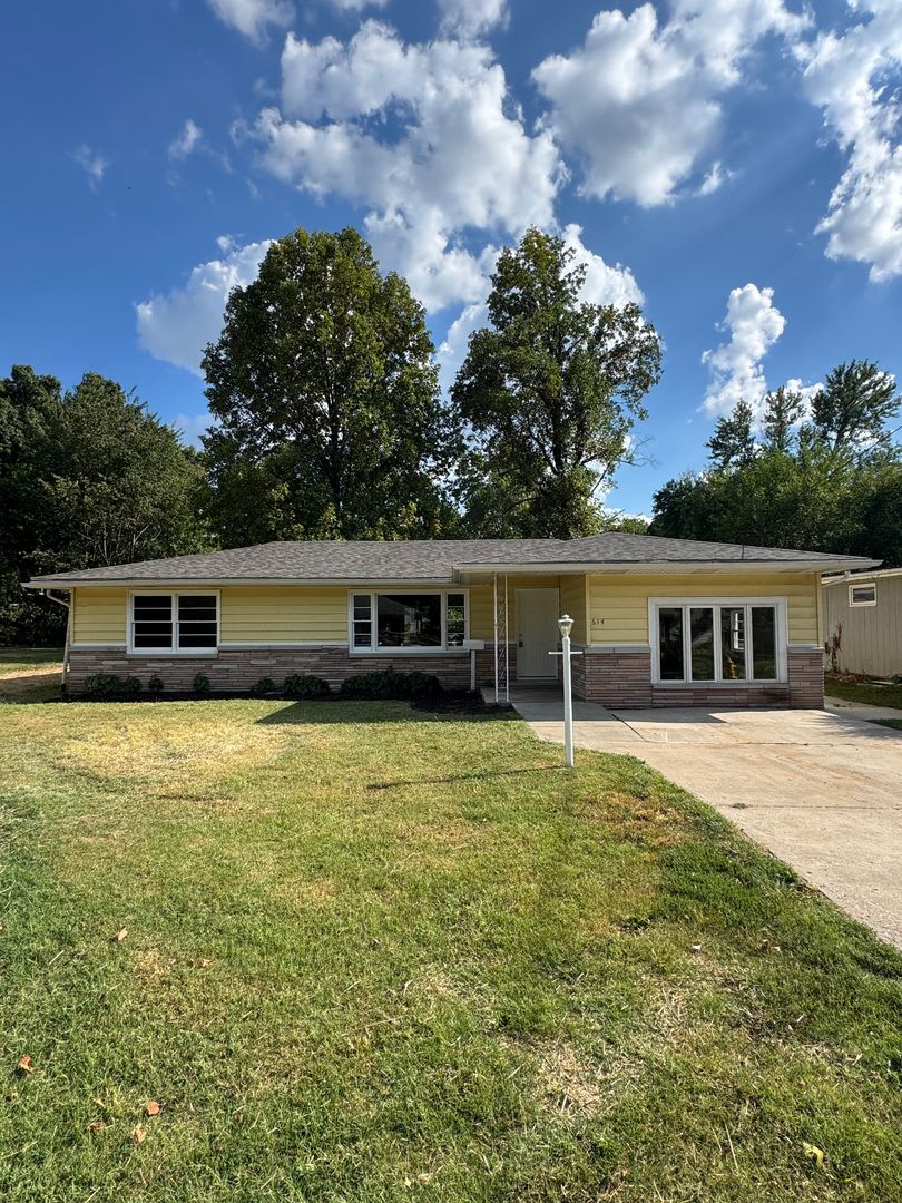 5 bedroom 2 bathroom house