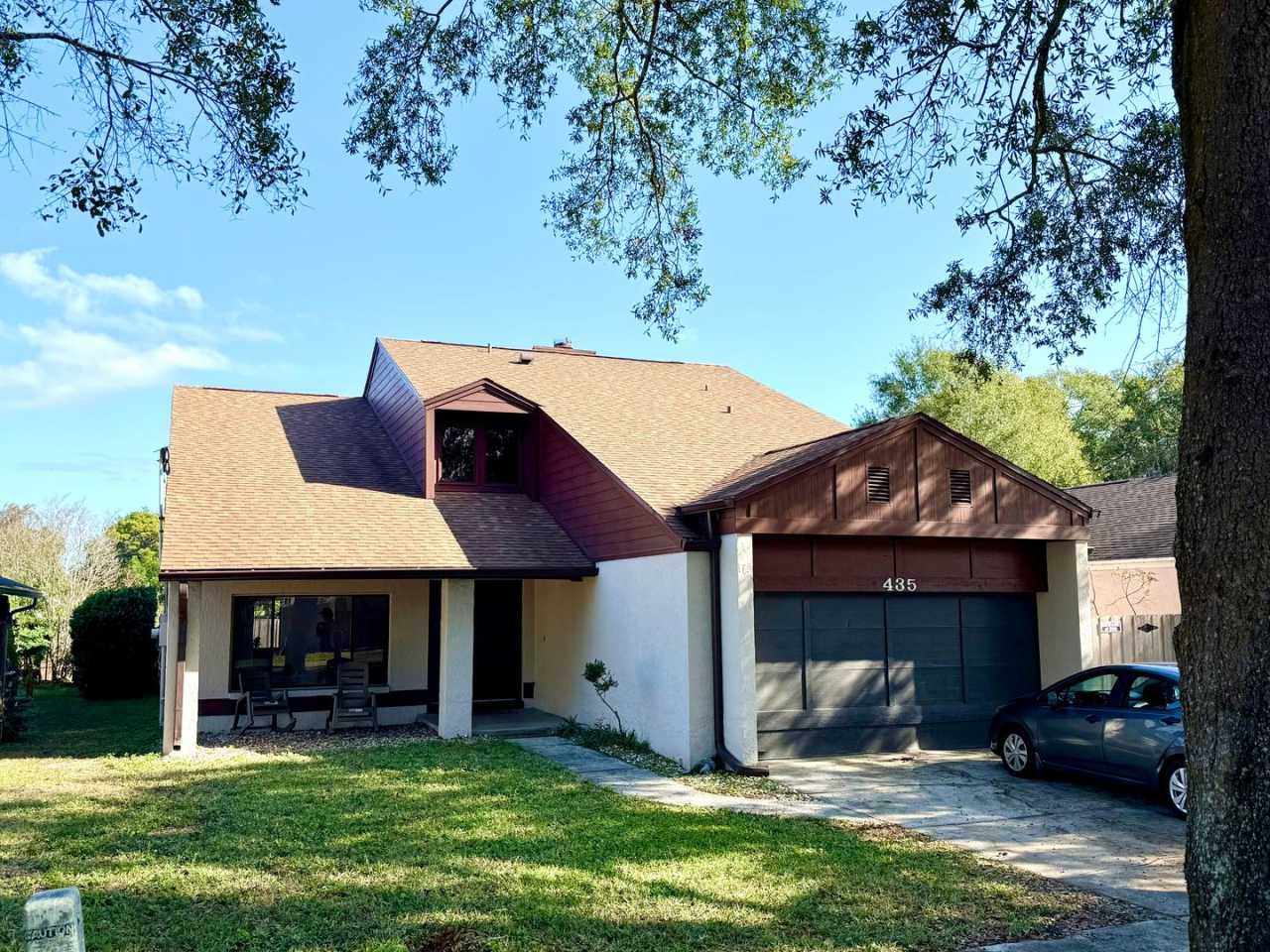 Moss Pointe 3Bedrooms/2.5Bath-home with great room fireplace!