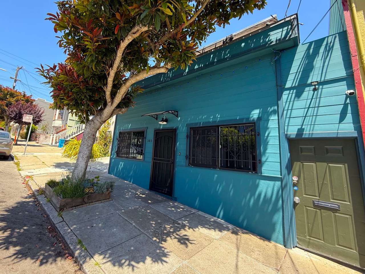 Remodeled 3BR/2BA Oasis with Hot Tub, Sauna  Lush Backyard Retreat and Garage