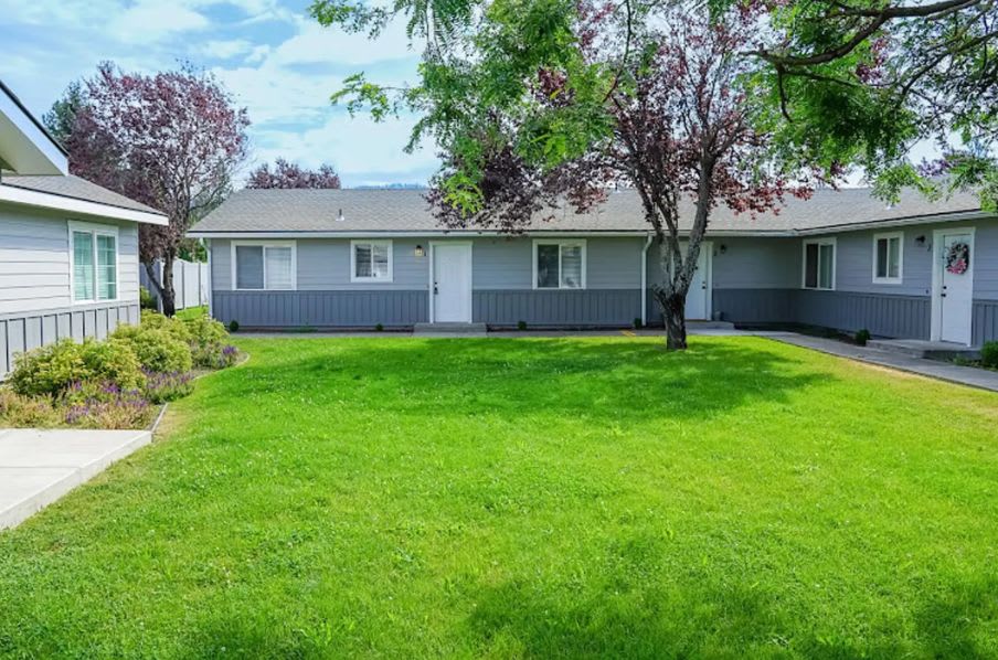 North Pine Apartments