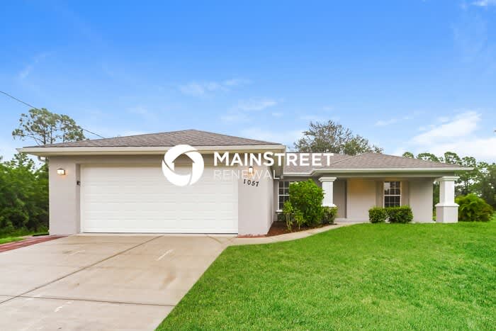 1057 Lilac Street East