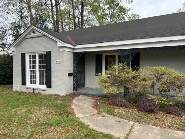 2100 Springhill Avenue