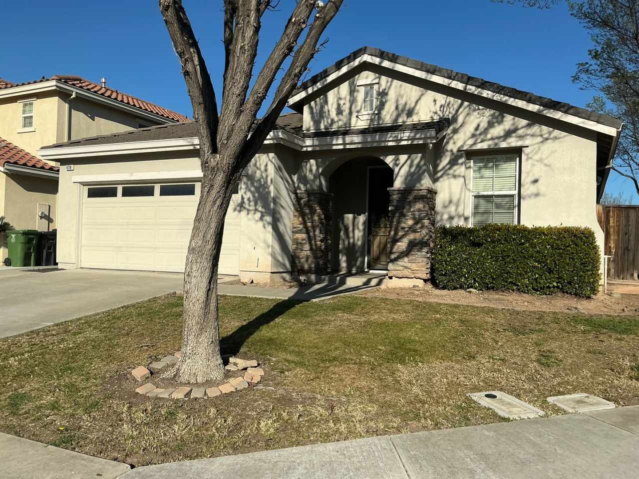 TRACY HOME - 4714 Monarch