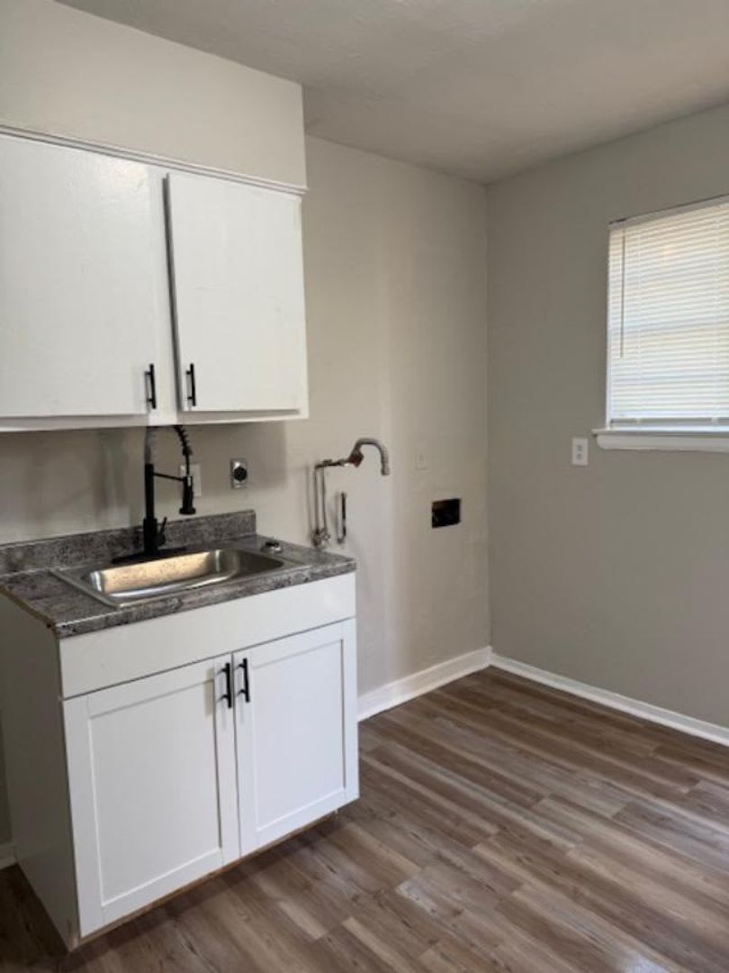 Newly Renovated House on a quiet Street