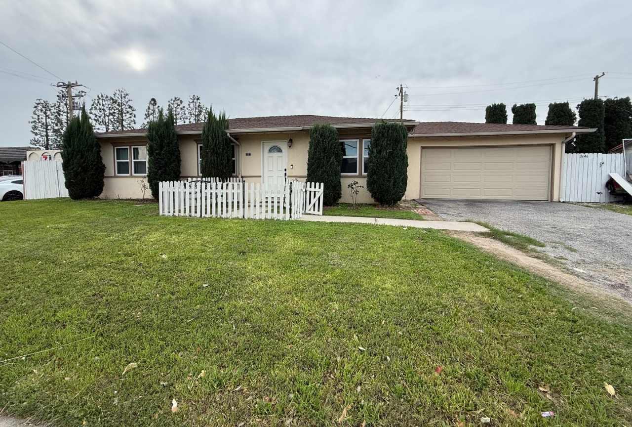 First time rental! 3 bed, 2 bath single story home