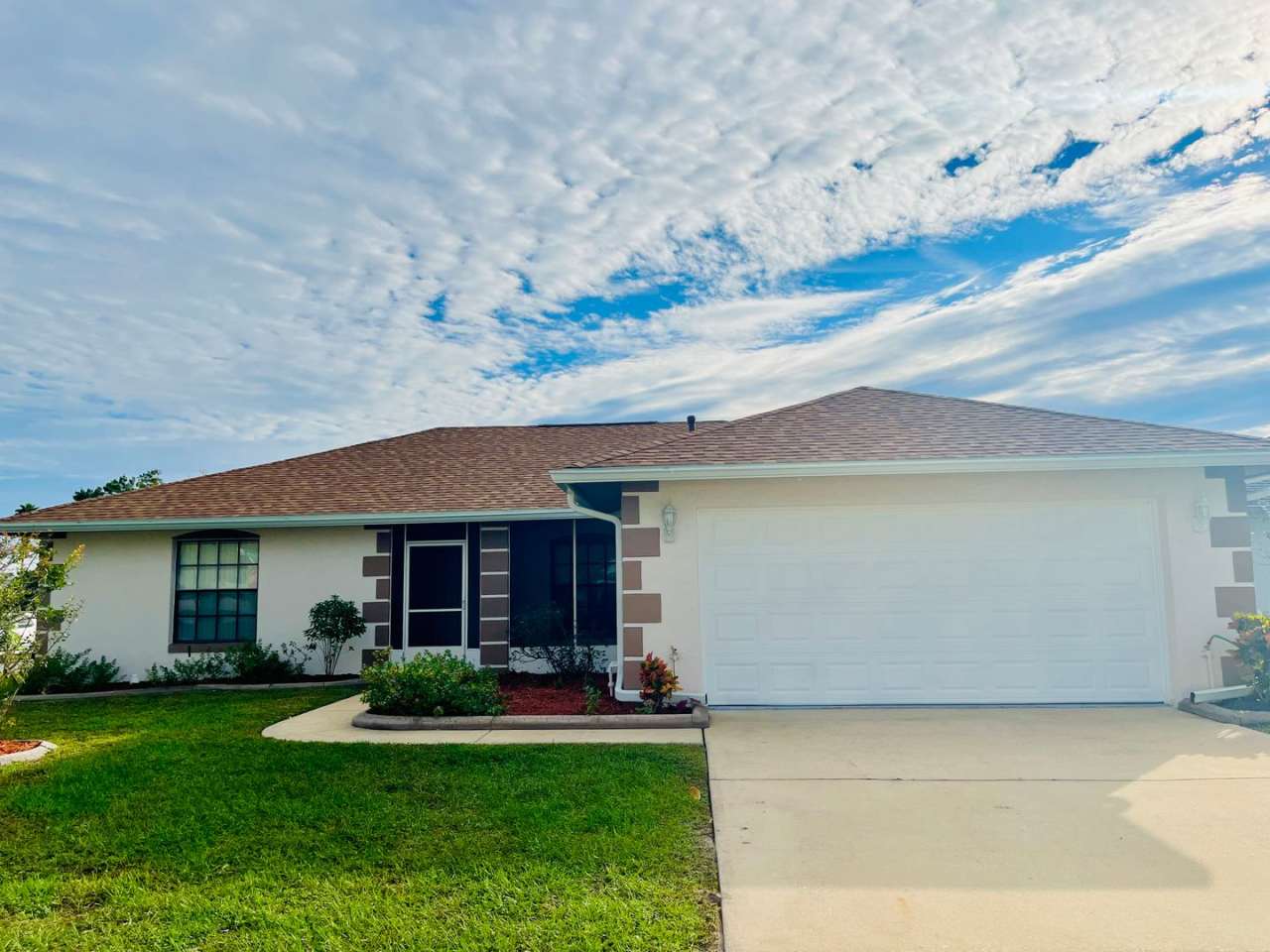 Orlando - 2 Bedroom, 2 Bathroom Single Family Room
