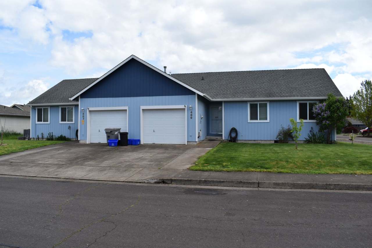 469 Hummingbird St. SE