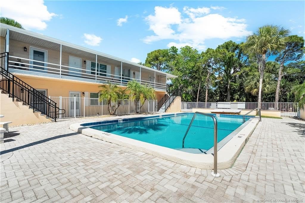 333 SE Martin Avenue