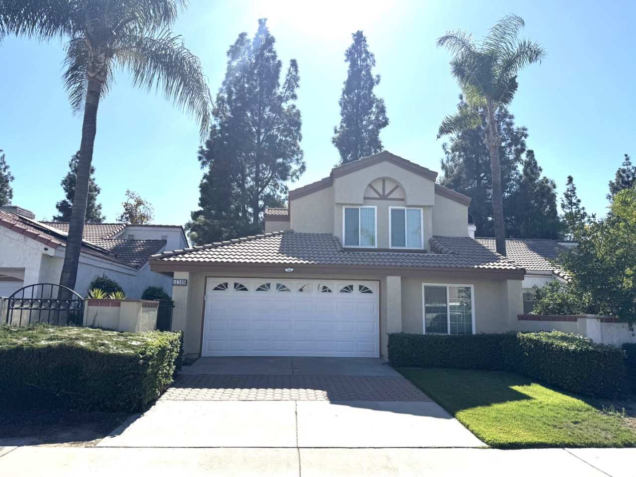 14349 EL CONTENTO AVE FONTANA 92337 (3 BEC / 2.5 BATH)