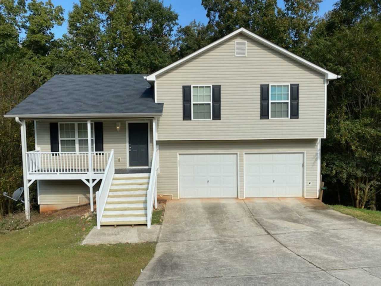 Come home to Serenity - 3 bedroom 2 bathroom Single Family Home