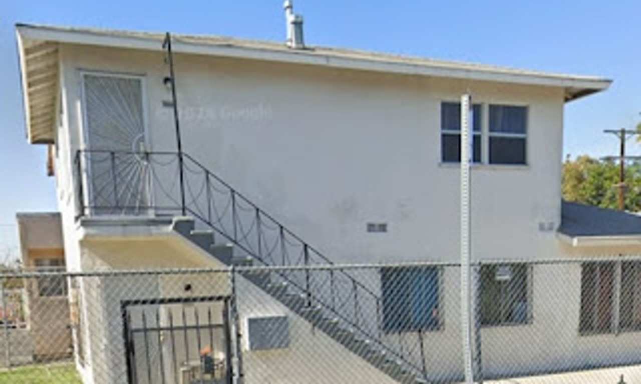 LARGE 2nd story 2bd/1ba unit near BMO stadium, USC, and Downtown LA!