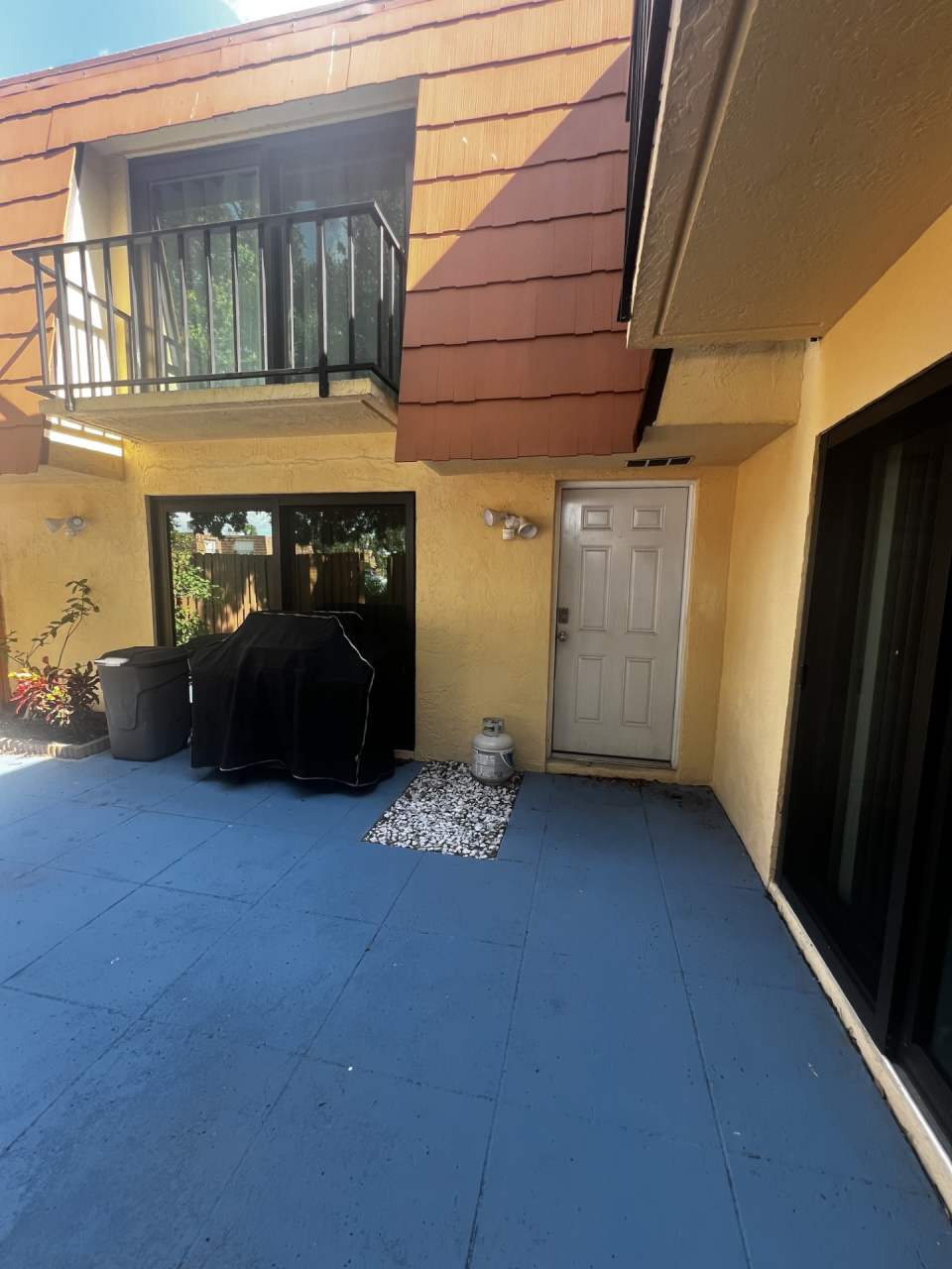 1700 Park Meadows Drive - 1