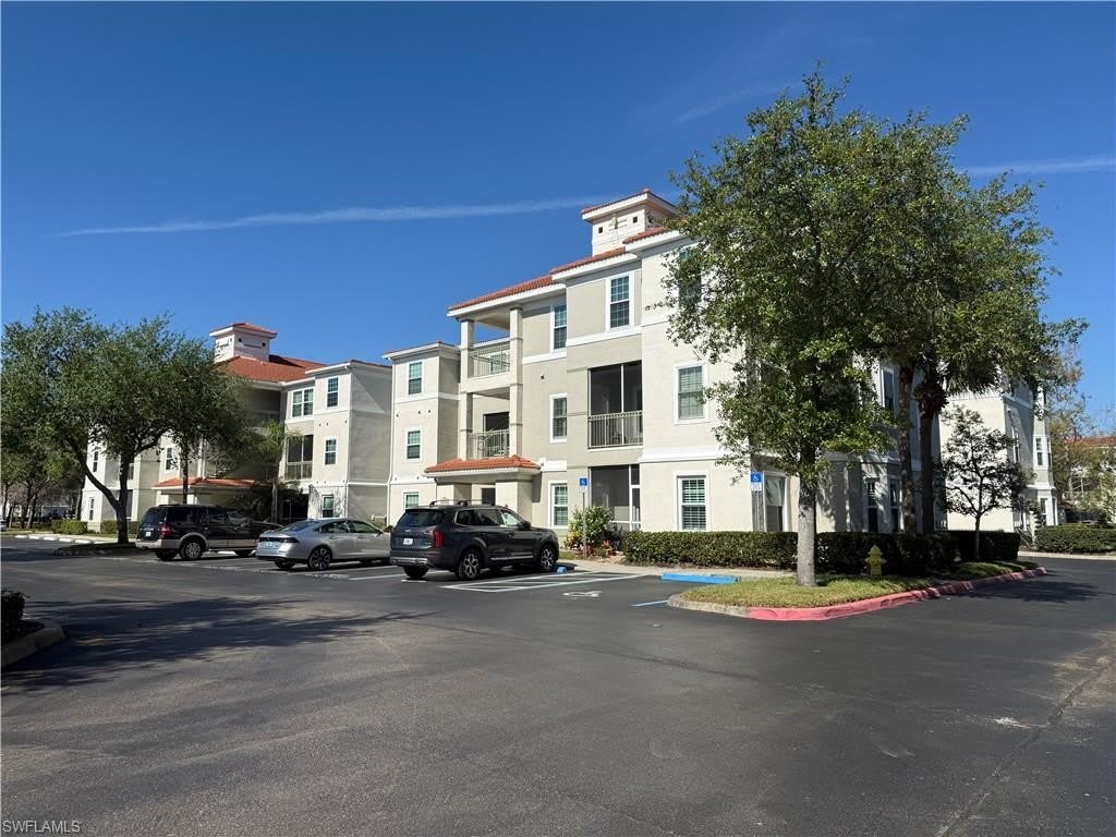 23640 Walden Center