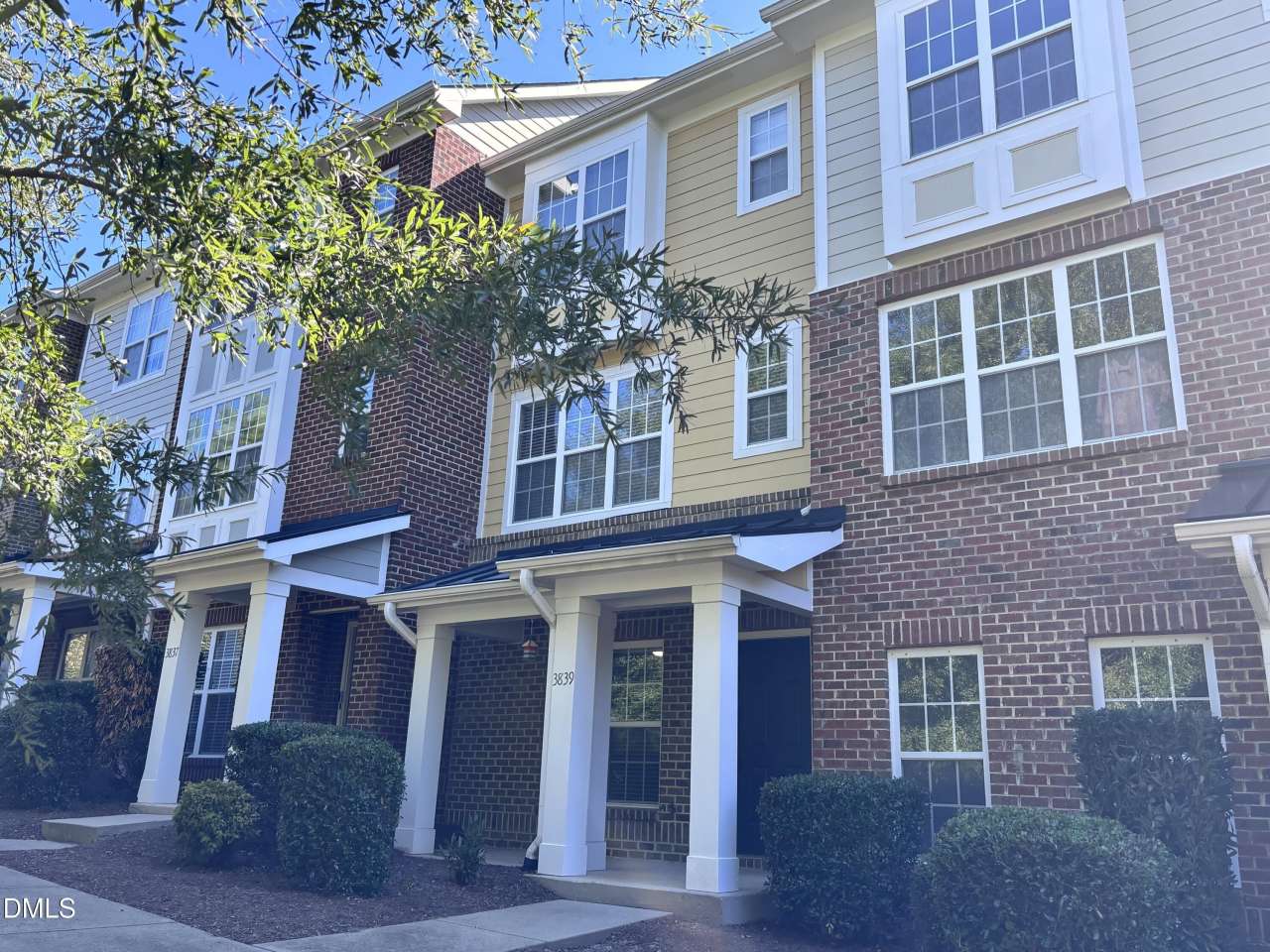 3839 Cary Glen Boulevard