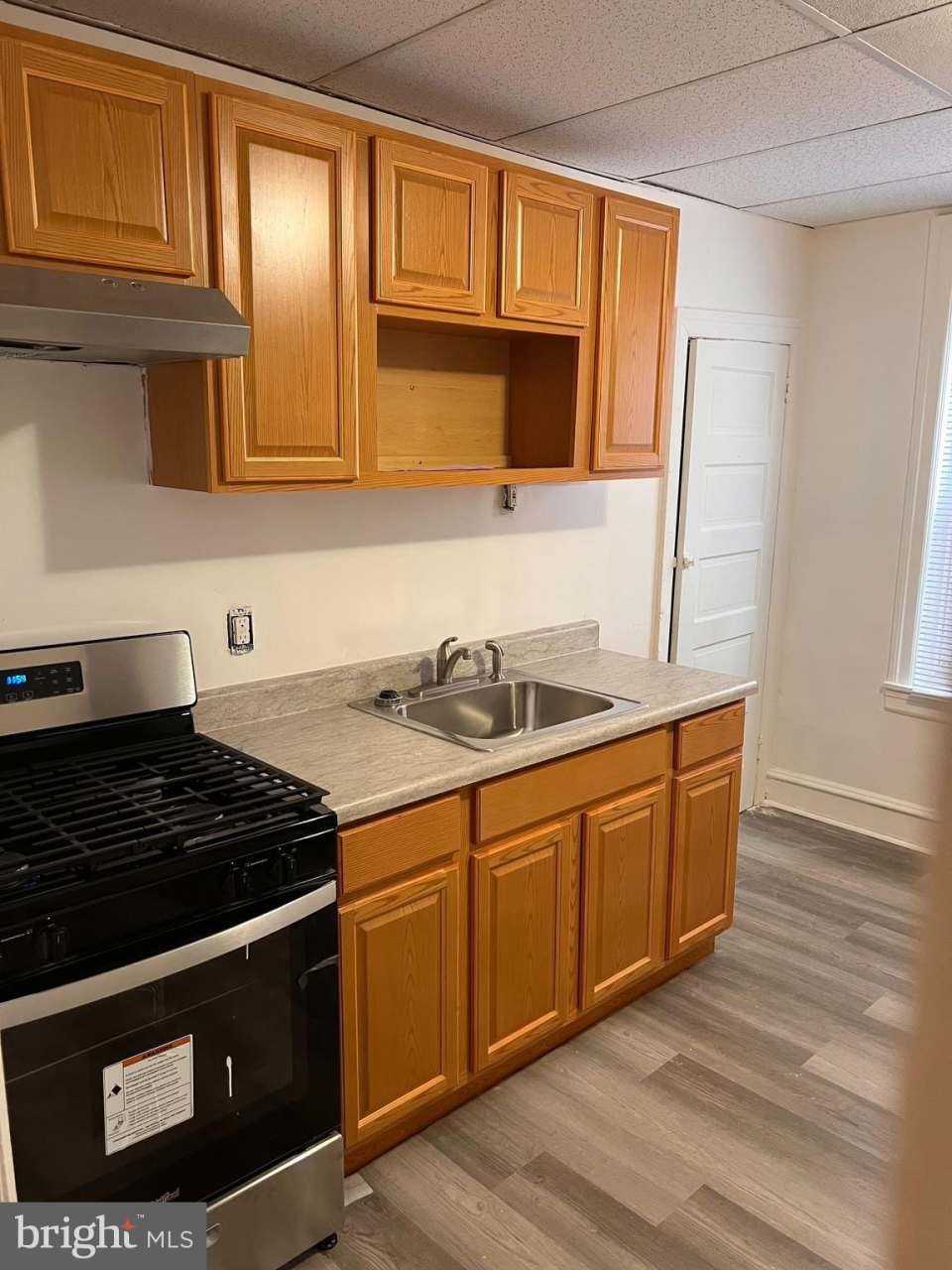 1208 CARL MILLER Boulevard