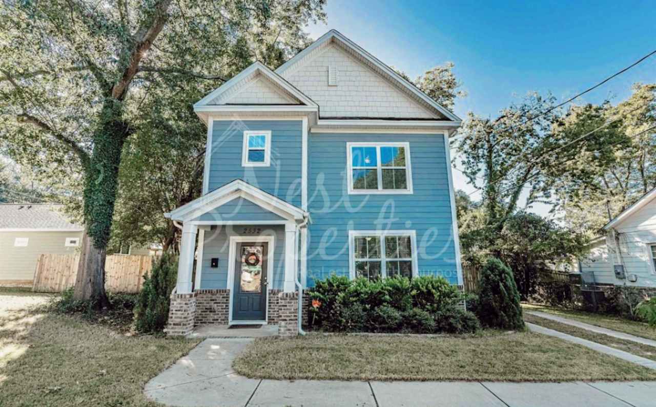 2532 Washington Street