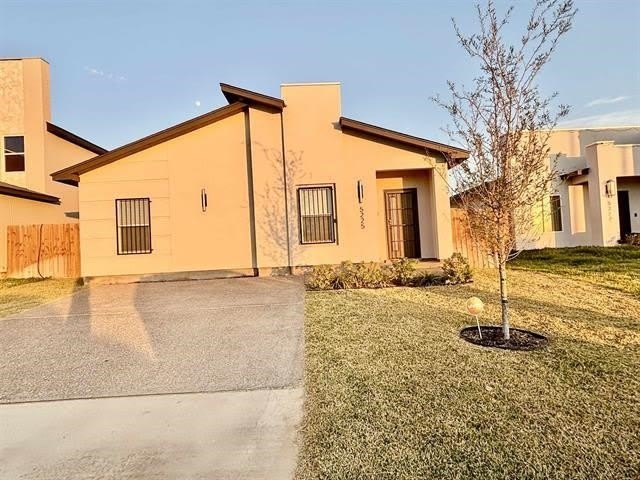 5225 Anacahuita Dr