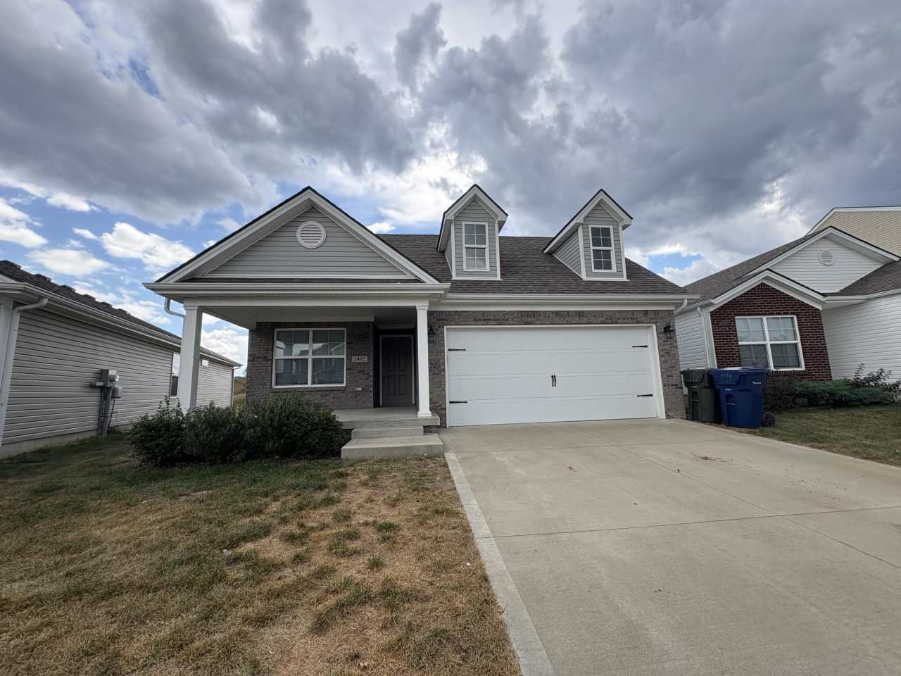 2492 Feathersound Way