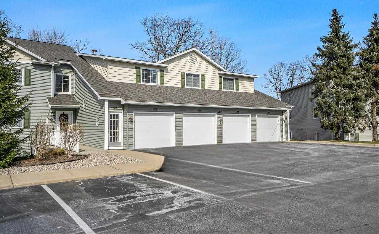 4128 W Centre Ave Apt 307