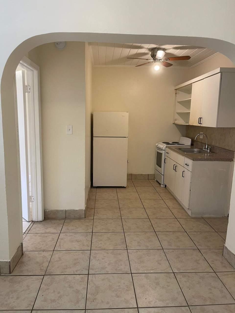 470 Northeast 162nd Street - 472