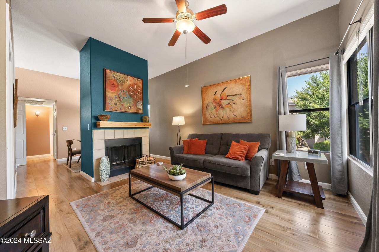 5800 N Kolb Road unit: 7239