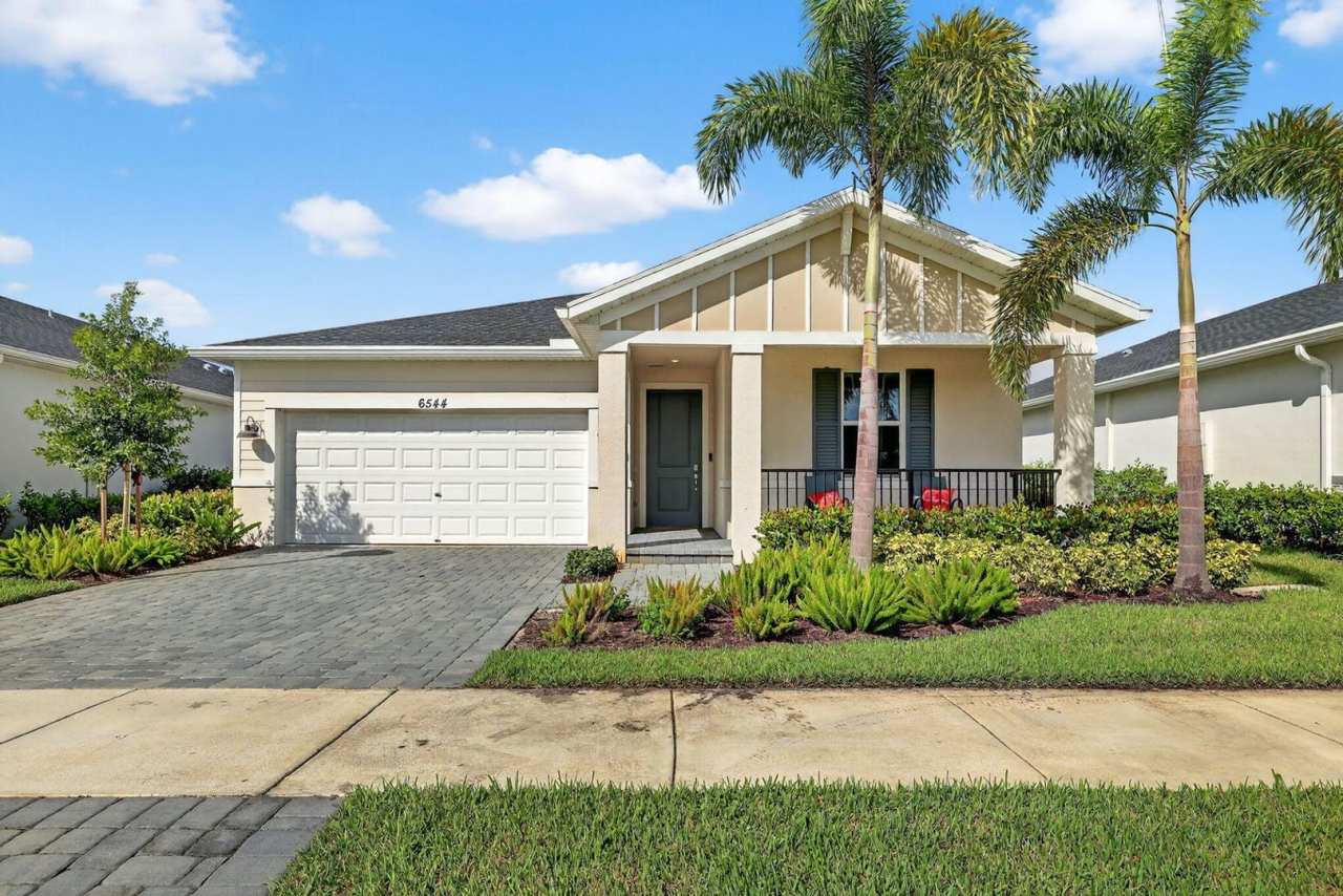 New Fully Furnished 4 bed, 2 bath home in newest Port St Lucie Subdivision