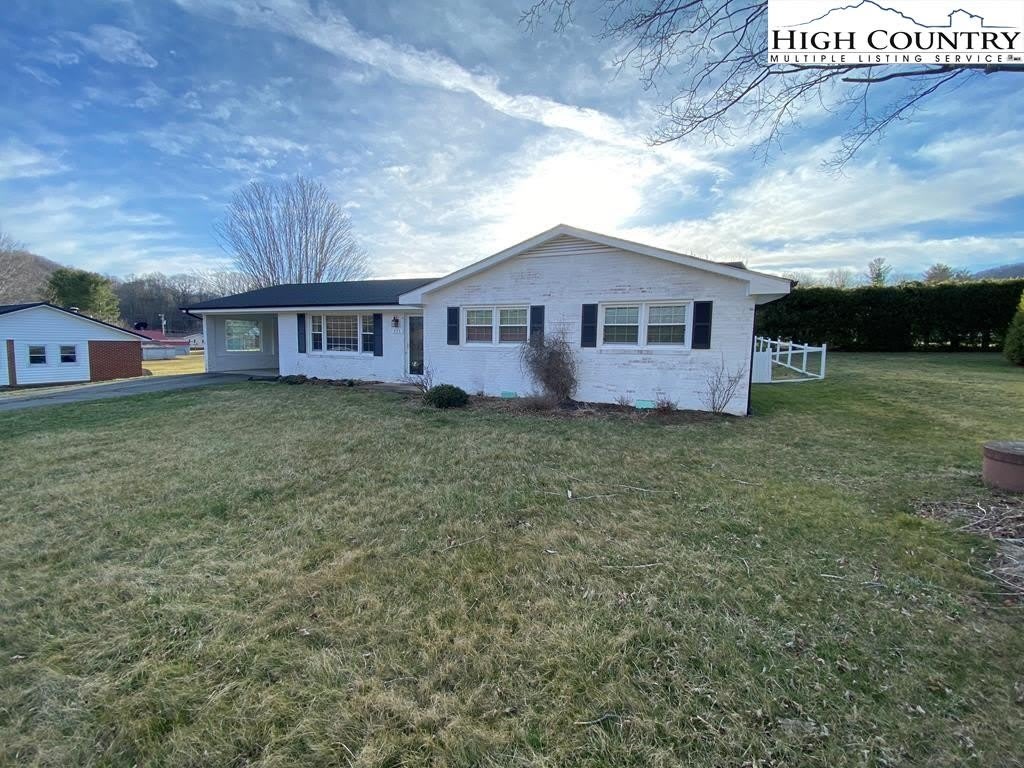 171 Brook Lane