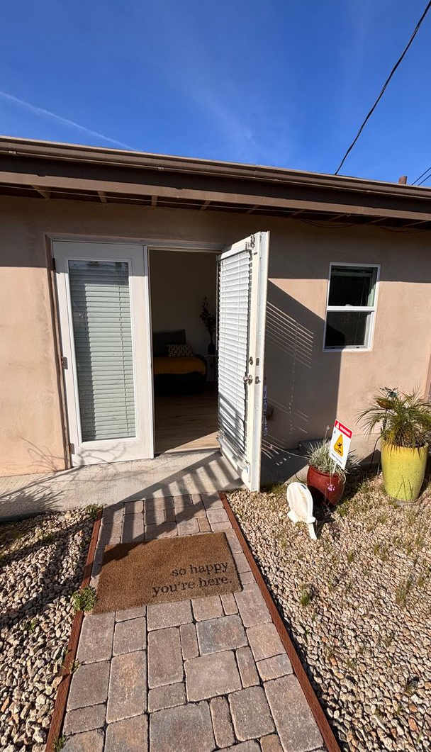 Charming 1 bed/1 bath ADU Studio in Upper Seaside