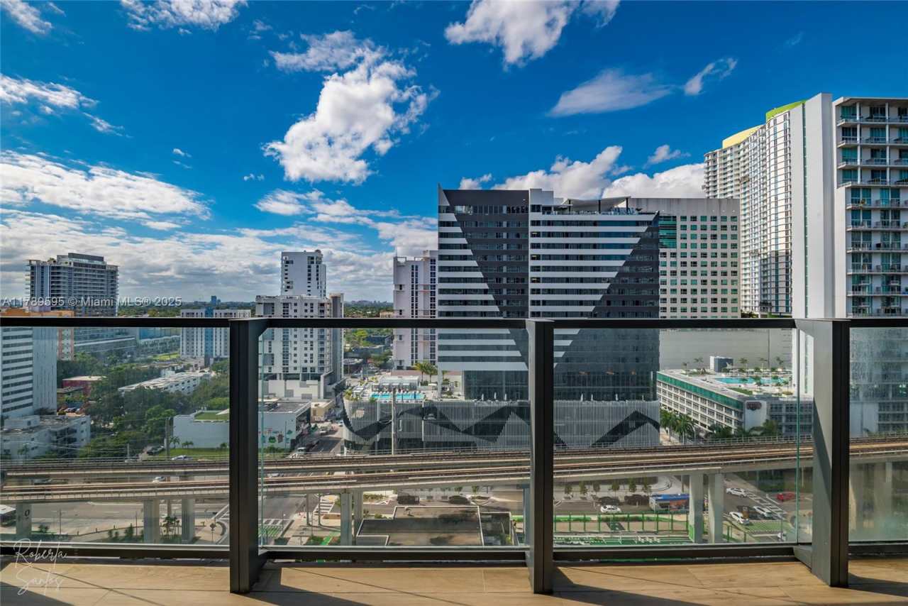 88 Southwest 7th Street