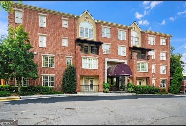 1735 Peachtree Street NE unit: 226