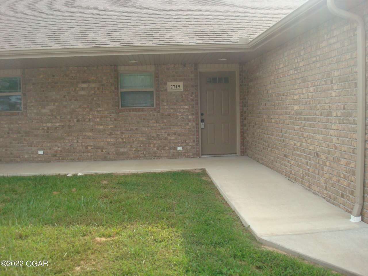 2719 Neosho Heights Circle