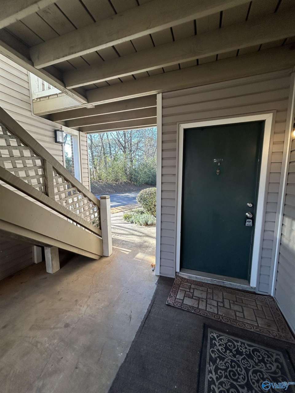 6620 Willow Pointe Drive