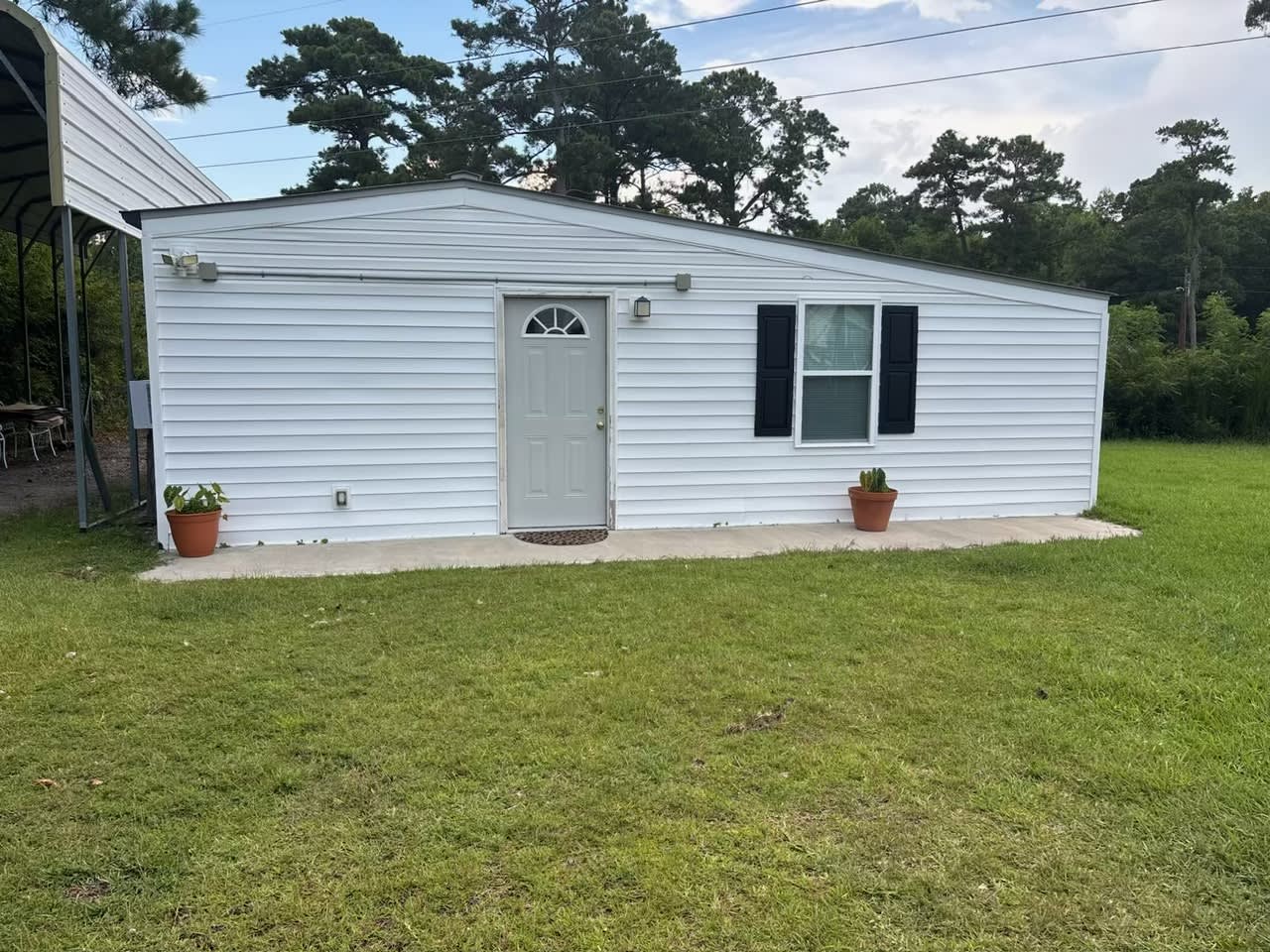 108 Country Court