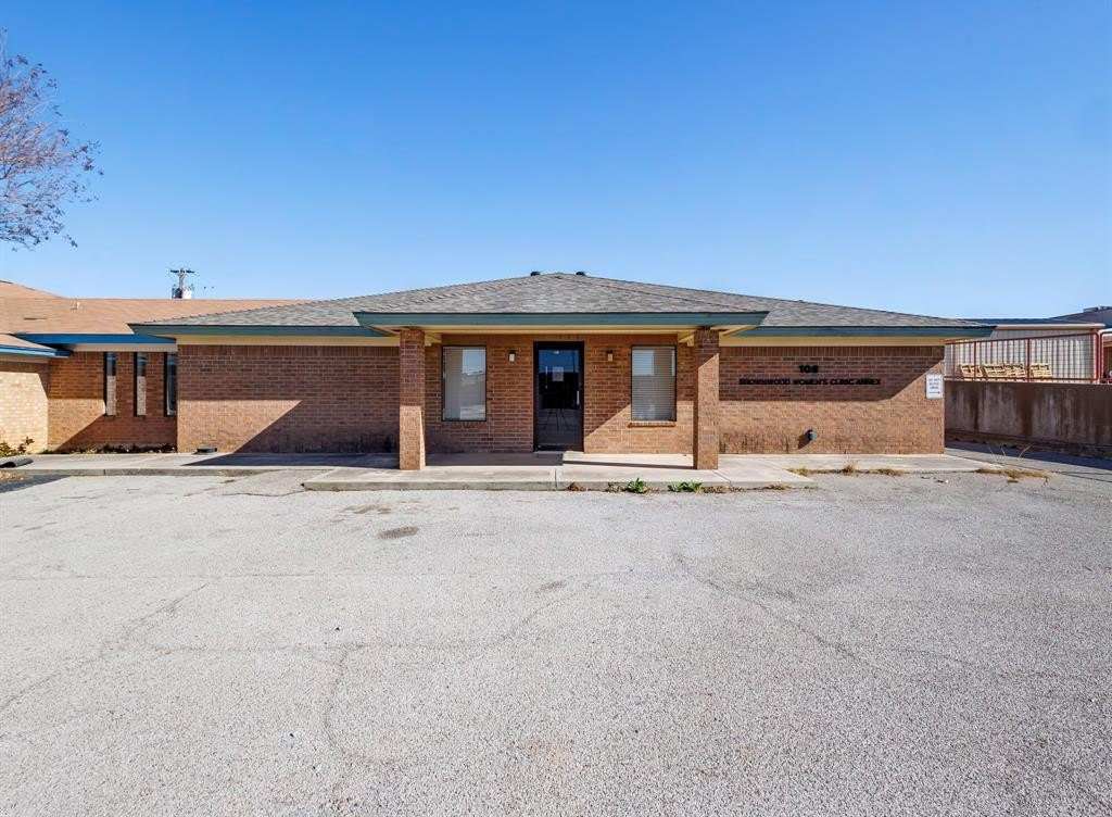 106 S Park Drive