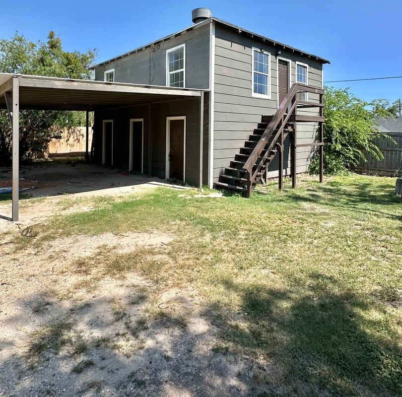 COMING SOON - Remodeled 1 Bedroom Apartment + Water/Sewer/Trash Included!