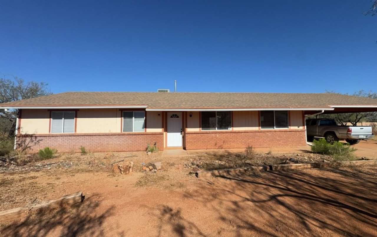 Great 3 bedroom, 2 bathroom home!