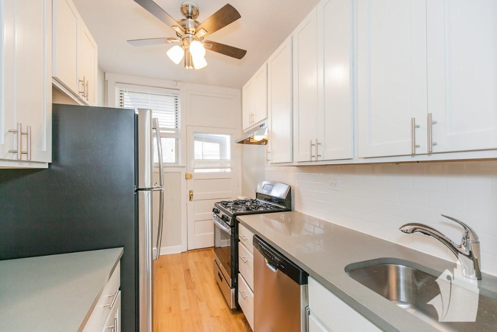 1932 West Winona Street