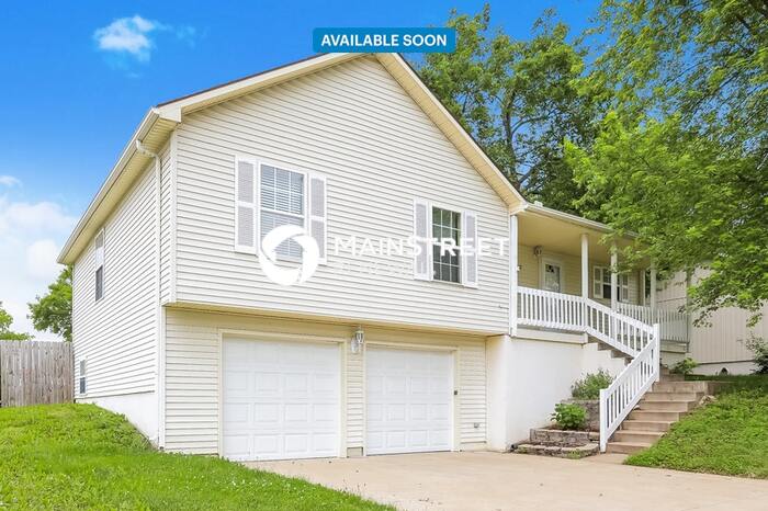 1100 Northeast Ridgeview Drive