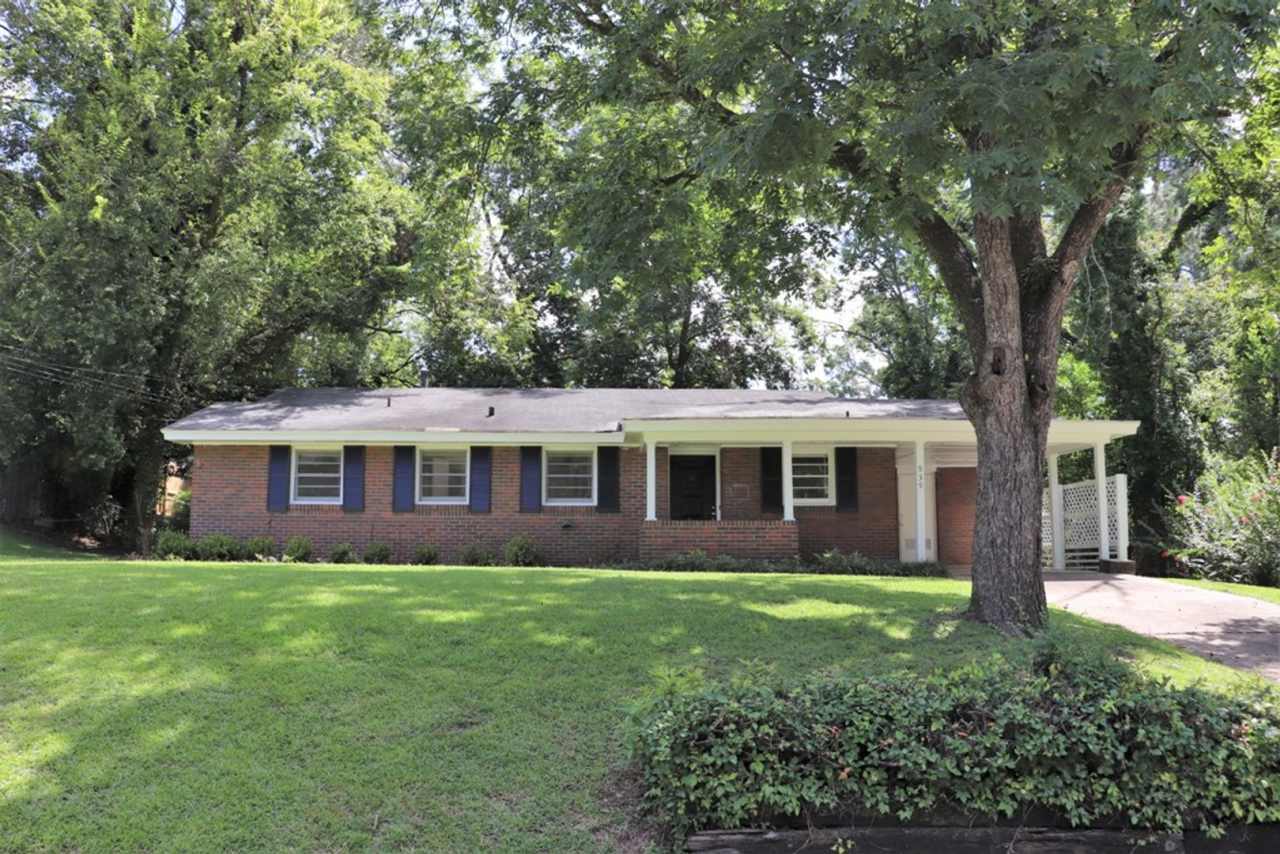 3-Bedroom thats move-in ready and just waiting for you.