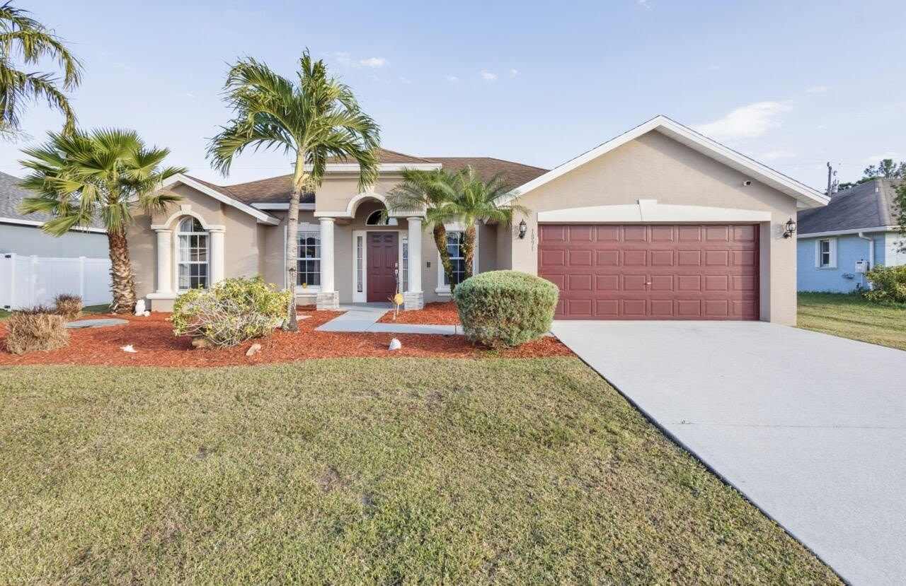 1891 SW Lewis Street