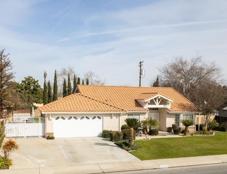 14208 San Jose Avenue