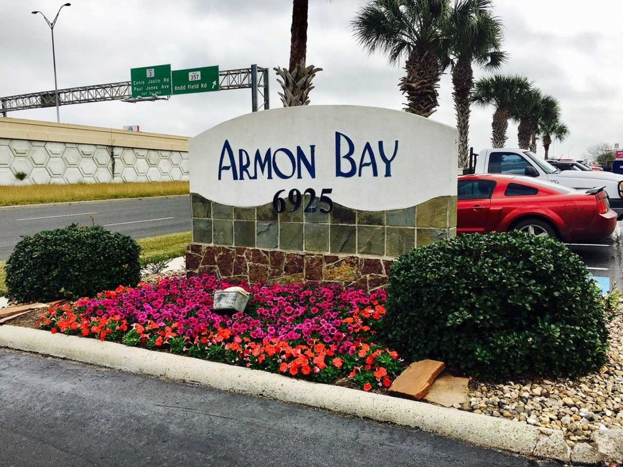 Armon Bay