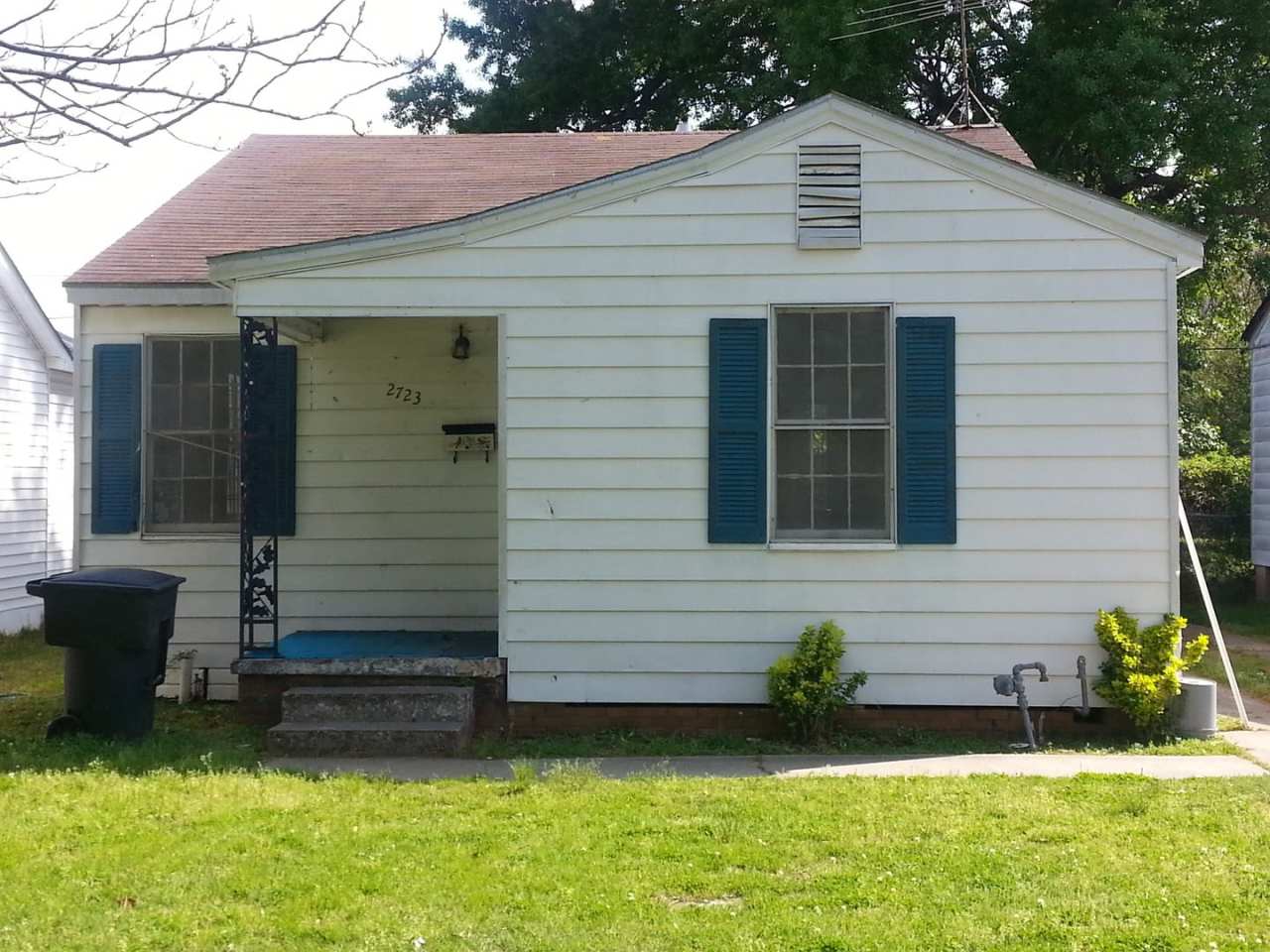 2723 Fulton St