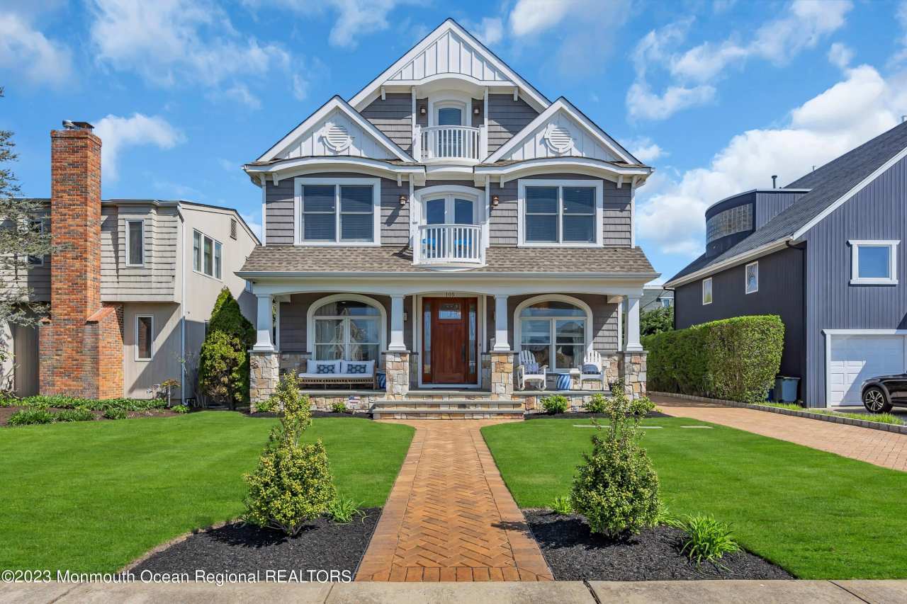 105 Beacon Boulevard