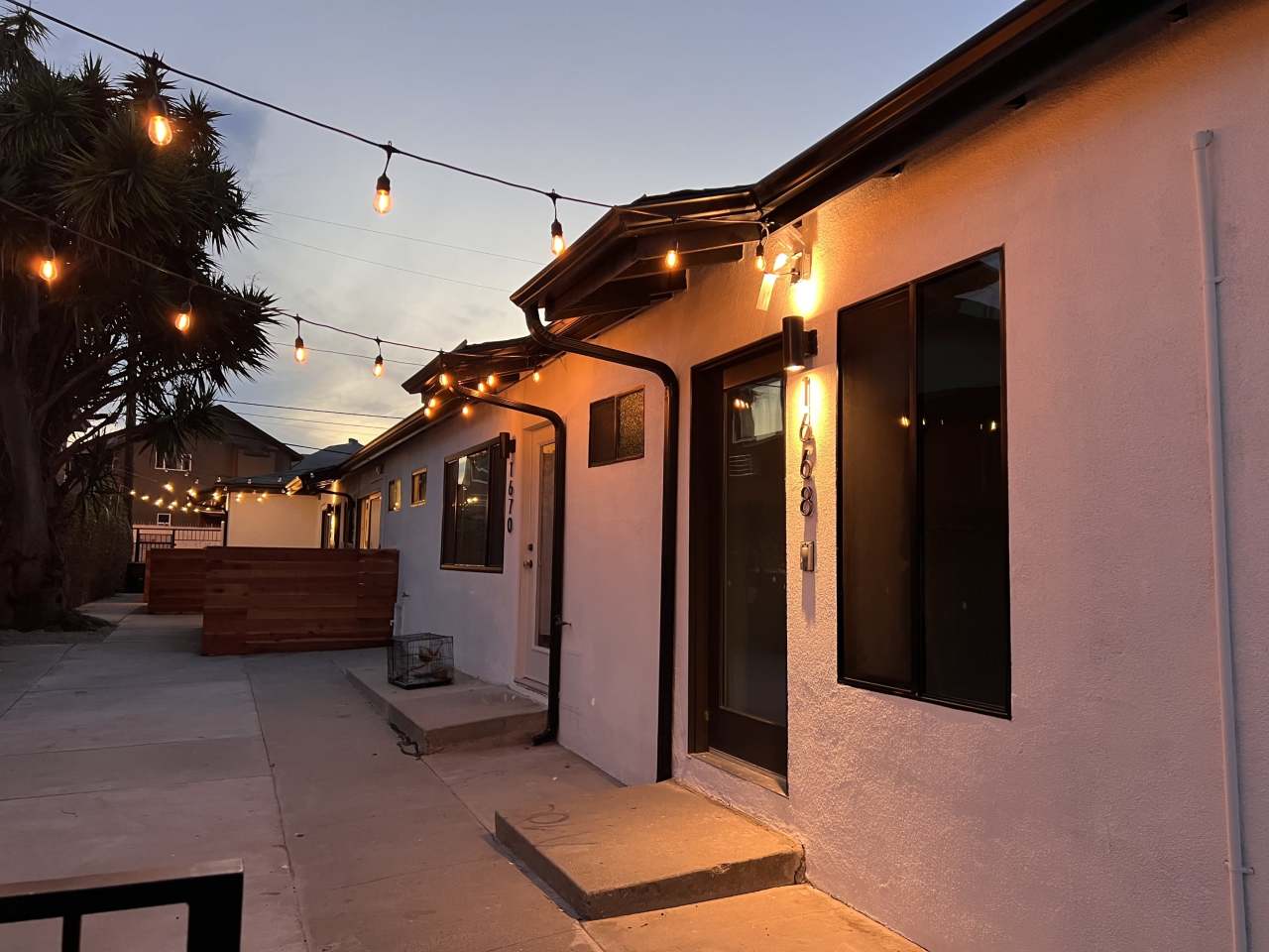 1674 West 2nd Street