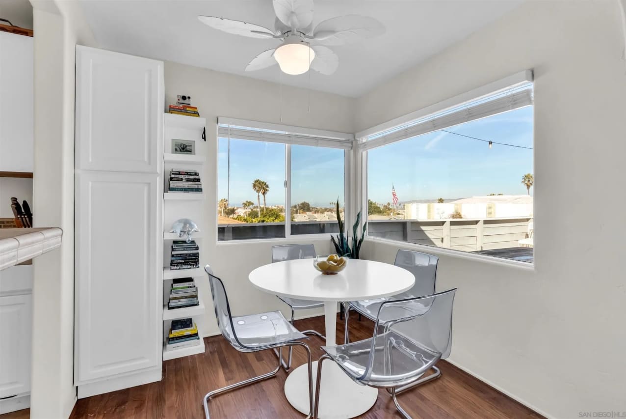4777 Santa Cruz Ave