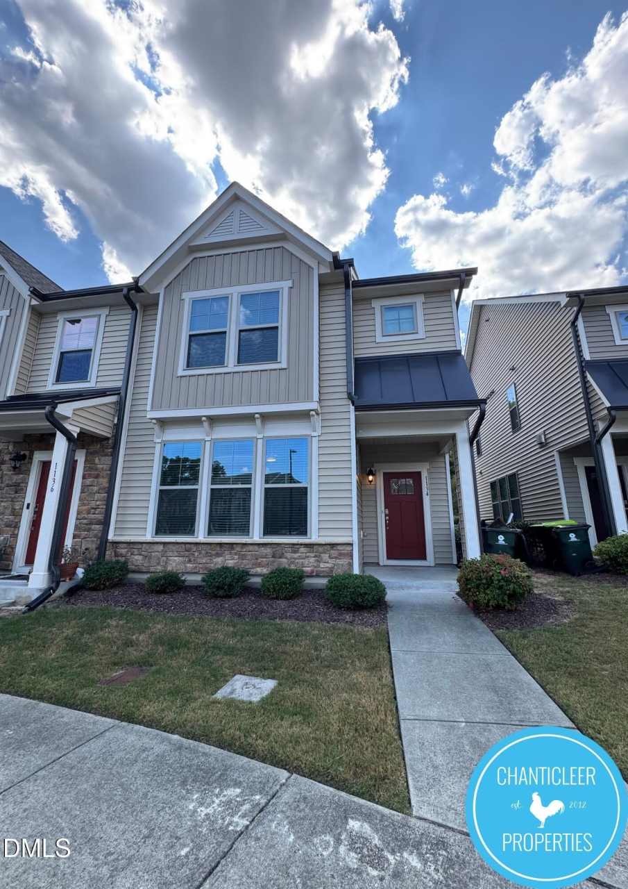 1134 Metropolitan Drive